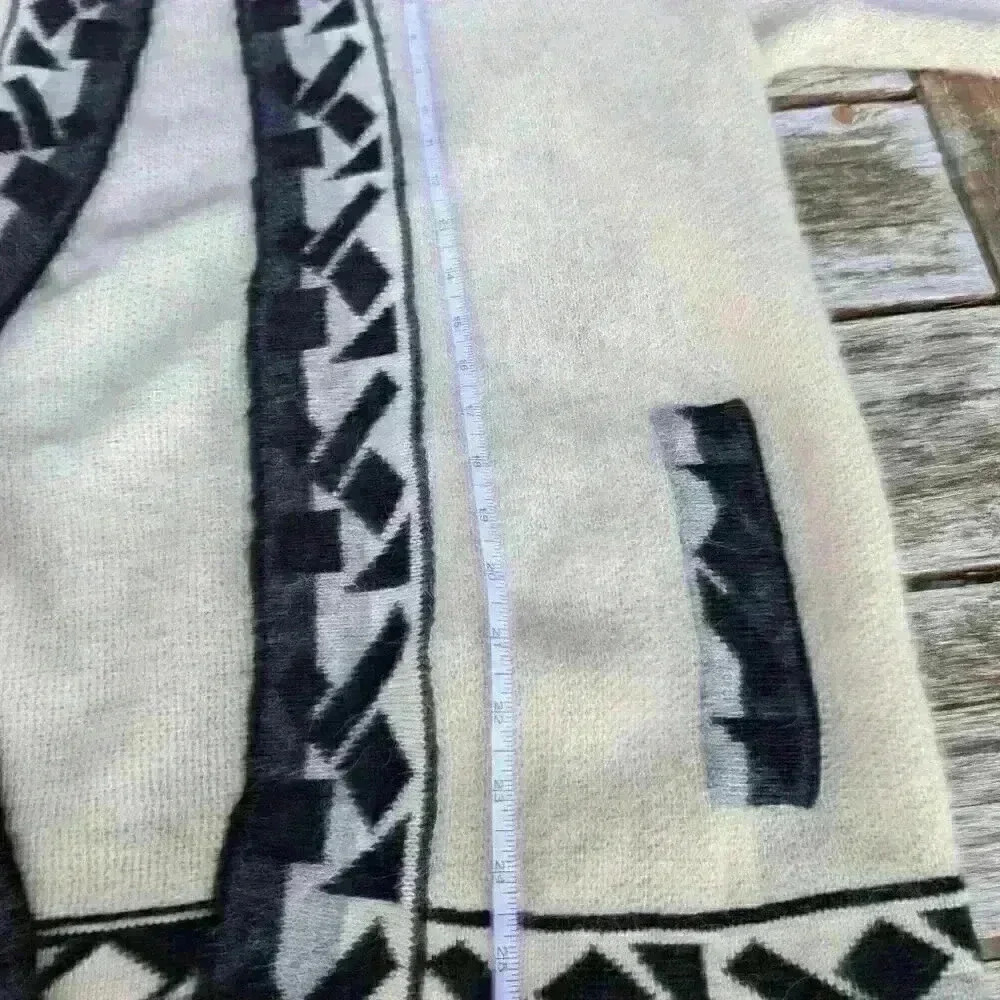 Beautiful vintage mon repos 100% alpaca wool cardigan size small - Picture 6 of 7